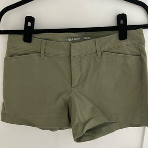 Cargo style low rise shorts